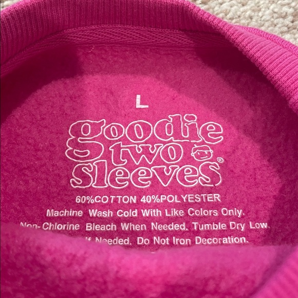 Sweatshirt bundle - Picture 7 of 8